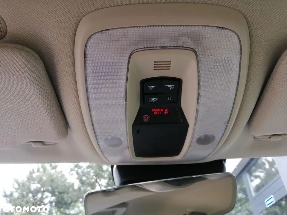 Volvo V60 D3 Drive-E Summum - 17