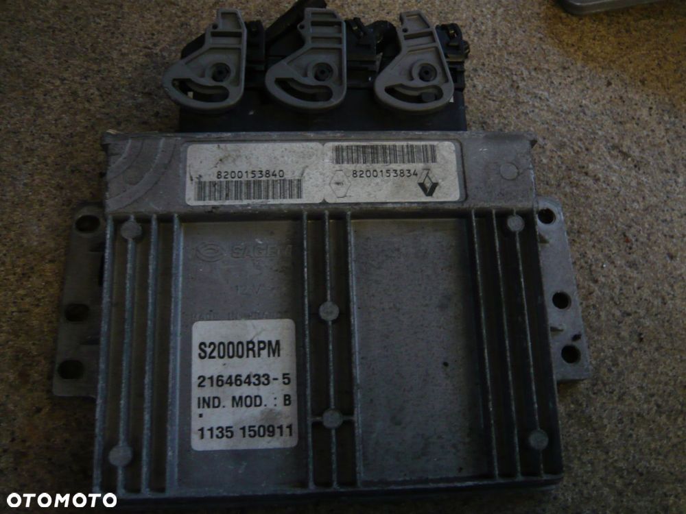 komputer sterownik silnika 8200153834 renault - 1