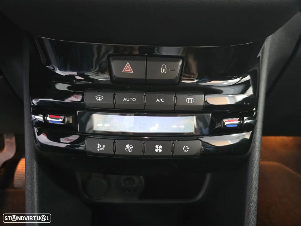 Peugeot 208 1.6 e-HDi Active - 7