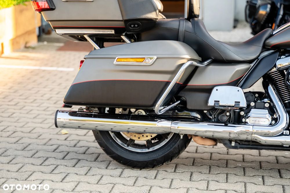 Harley-Davidson Touring Ultra Limited - 16