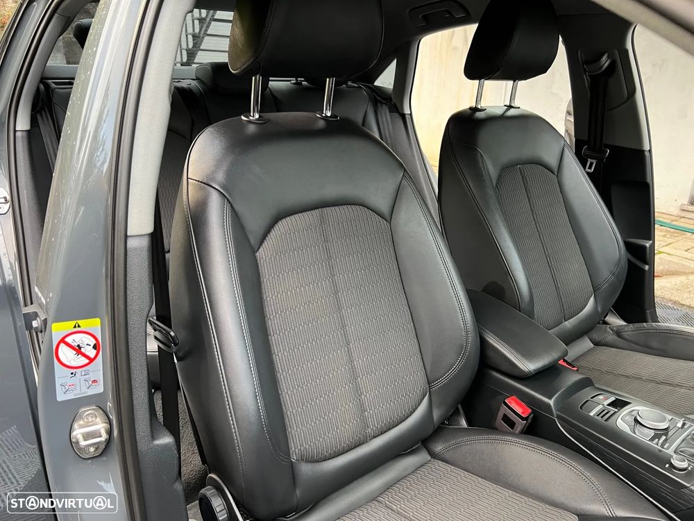 Audi A3 Limousine 1.6 TDI S tronic design - 16