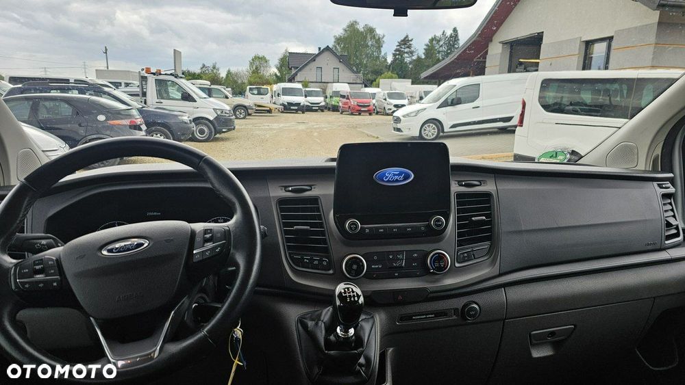 Ford Transit Custom - 9