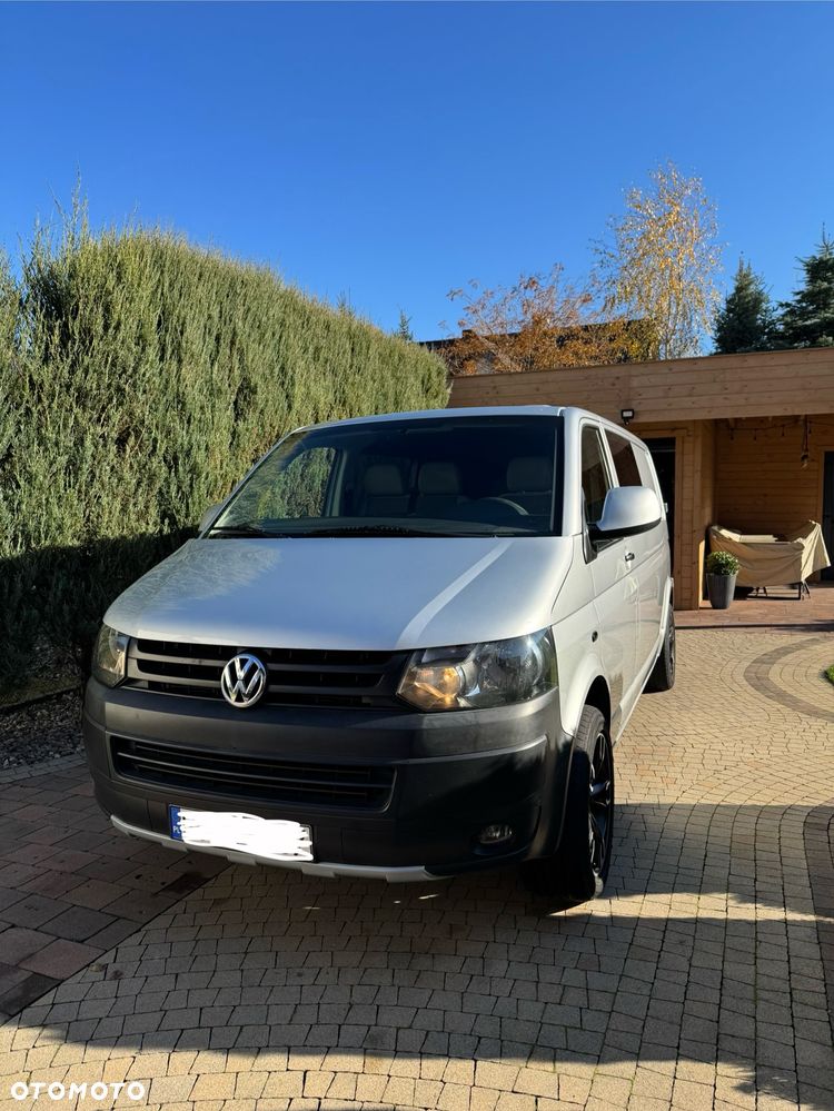 Volkswagen Transporter - 1