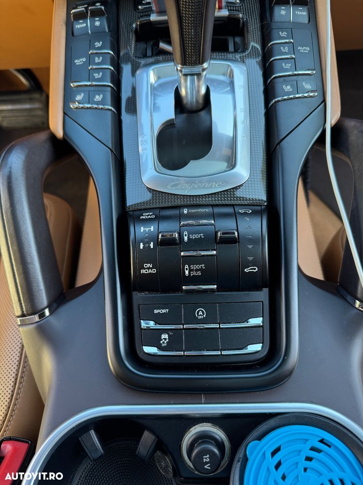 Porsche Cayenne Diesel Tiptronic S - 18