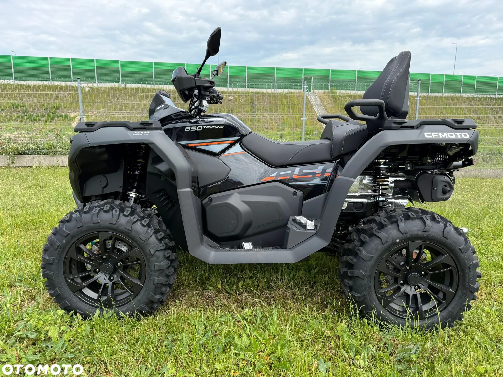 CFMoto CForce