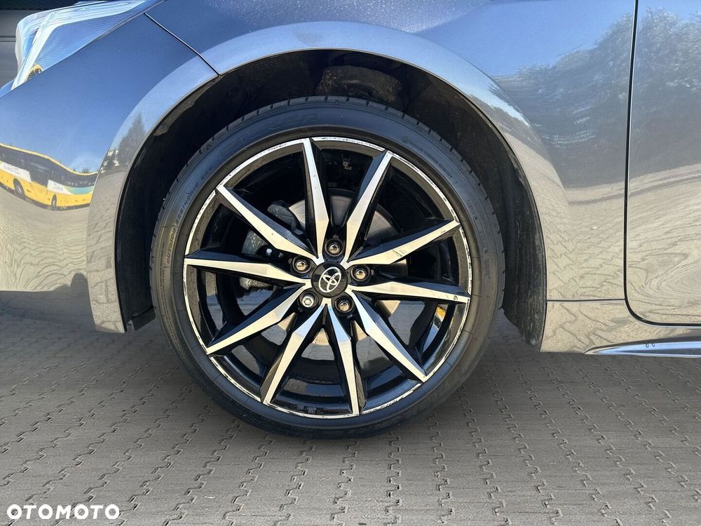 Toyota Corolla 2.0 Hybrid GR Sport - 20