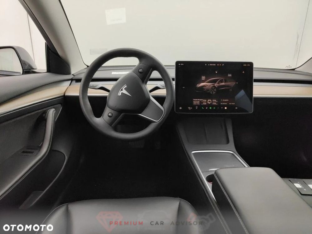 Tesla Model 3 Langstreckenbatterie Allradantrieb Dual Motor - 15