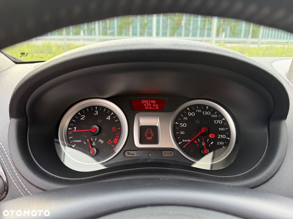 Renault Clio - 8