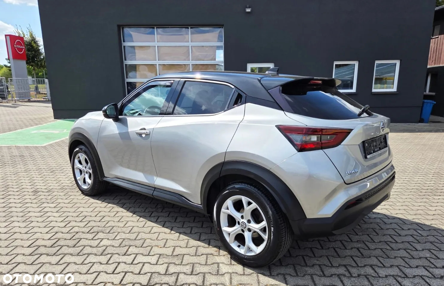 Nissan Juke 1.0 DIG-T N-Connecta - 8