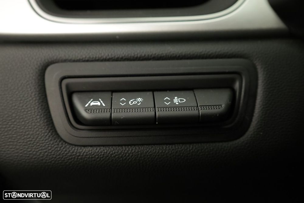 Renault Captur 1.0 TCe Techno Bi-Fuel - 19
