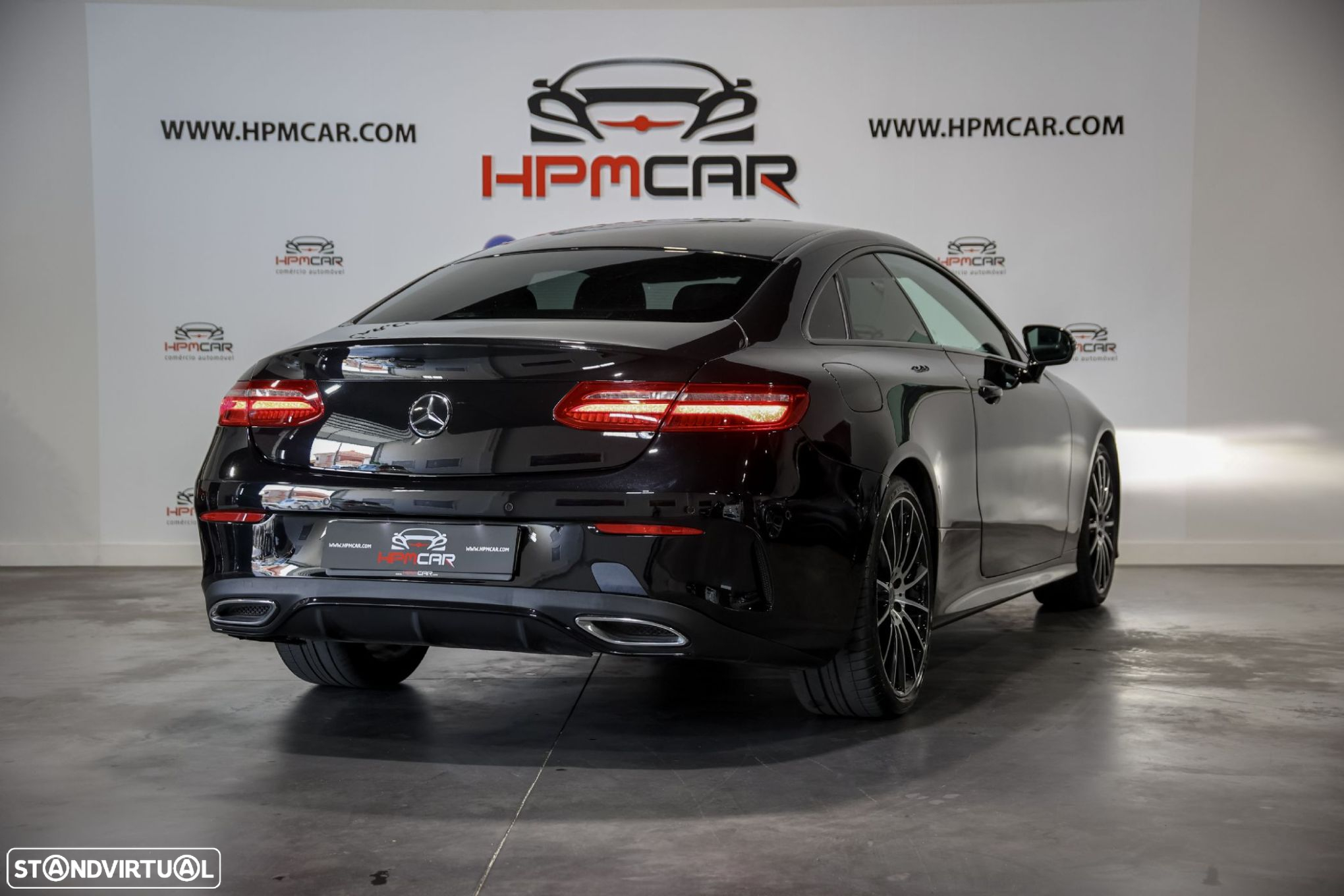 Mercedes-Benz E 220 d AMG Line - 16