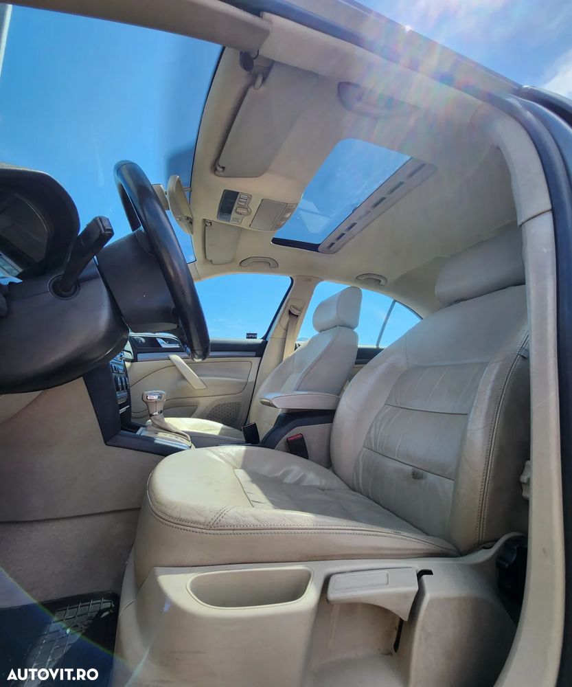 Skoda Octavia 2.0 TDI DPF DSG Ambition - 2