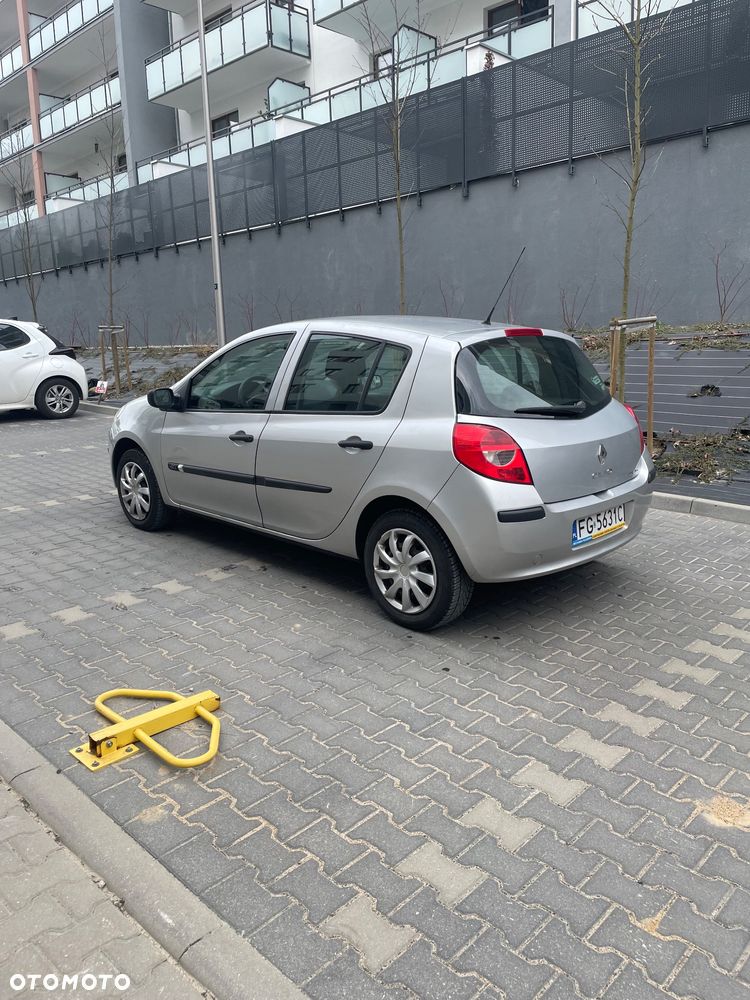 Renault Clio - 3