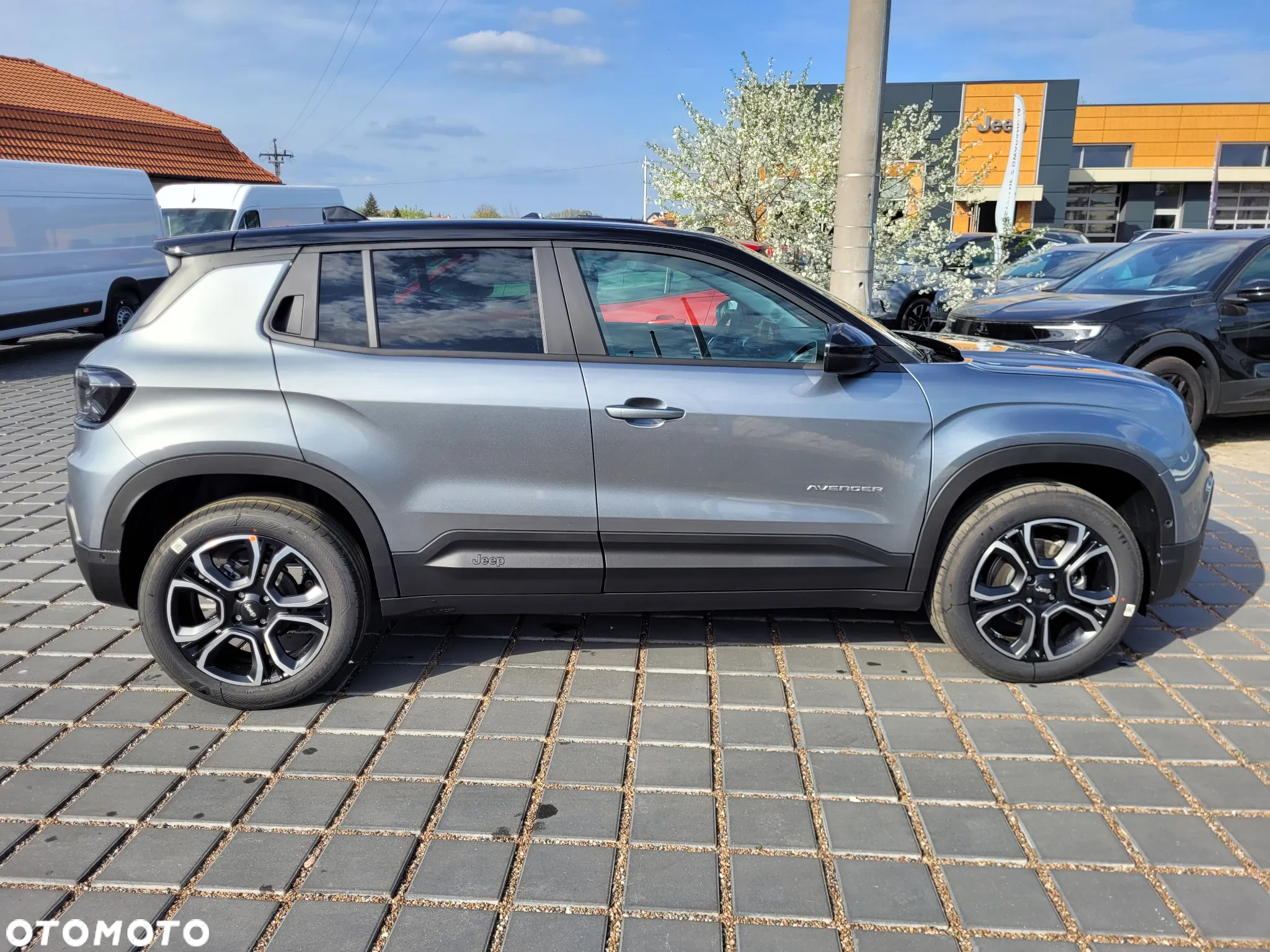 Jeep Avenger 1.2 T3 mHEV Summit Winter Edition FWD eDCT6 - 6