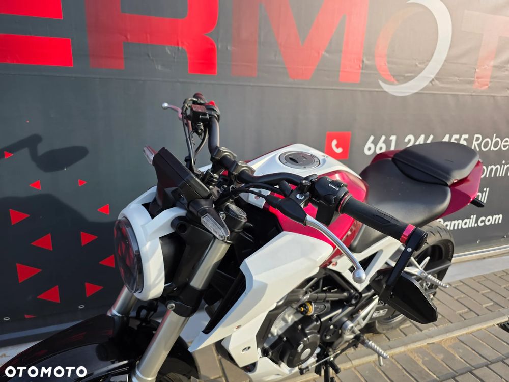 Honda CB - 11