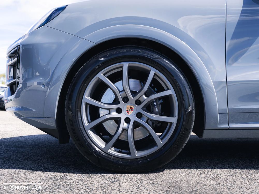 Porsche Cayenne Coupé E-Hybrid - 27