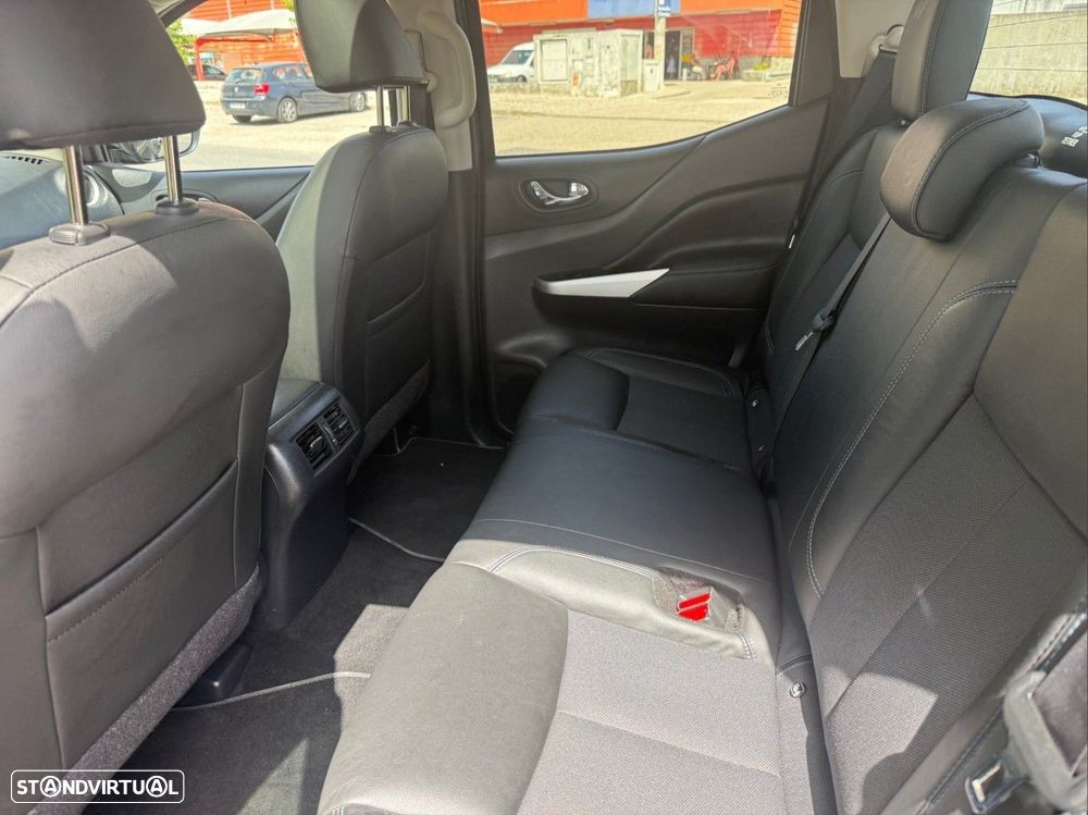 Nissan Navara 2.3 dCi CD 4WD N-Guard Auto - 7