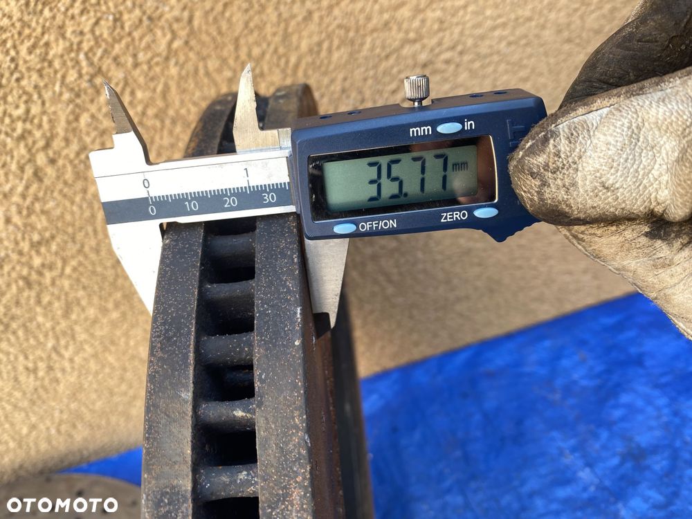 MERCEDES E W213 63AMG ZACISKI HAMULCOWE PRZÓD TYŁ KLOCKI TARCZE 390 / 360mm - 14