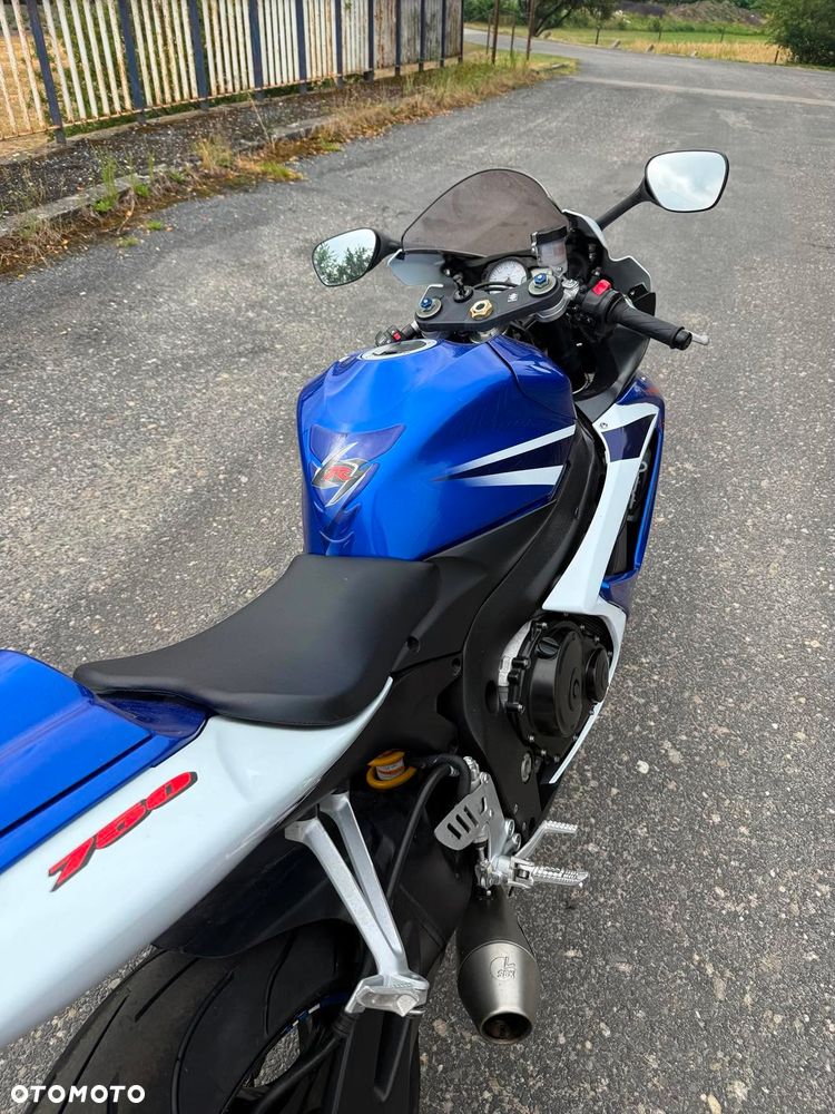 Suzuki GSX-R - 9