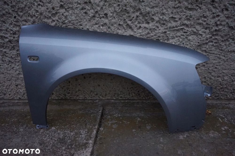 BŁOTNIK PRZEDNI PRAWY AUDI A4 B6 LY7H 00/04r - 1
