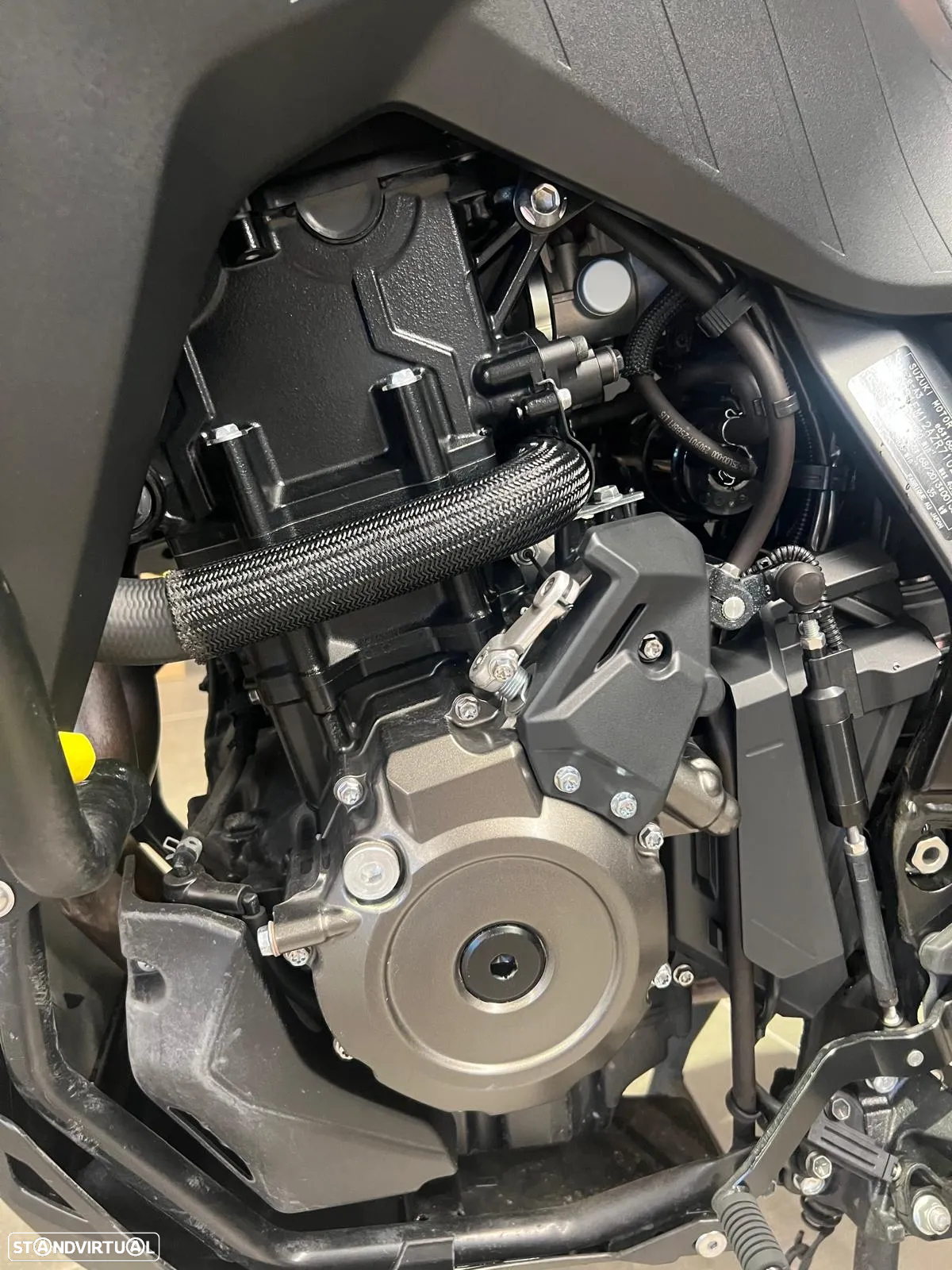 Suzuki DL 800 DE V-STROM - 4