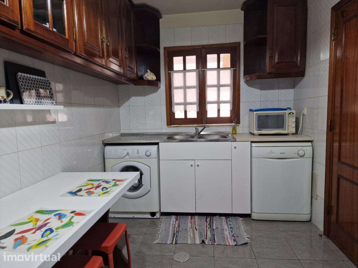 Quarto - localizado em Coimbra - Grande imagem: 3/6