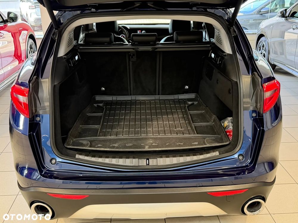 Alfa Romeo Stelvio 2.0 Turbo Q4 - 9