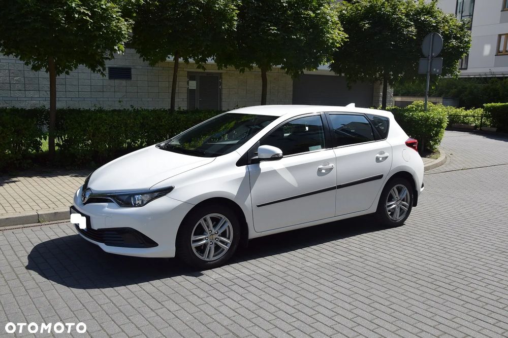 Toyota Auris 1.33 VVT-i Sprint - 11