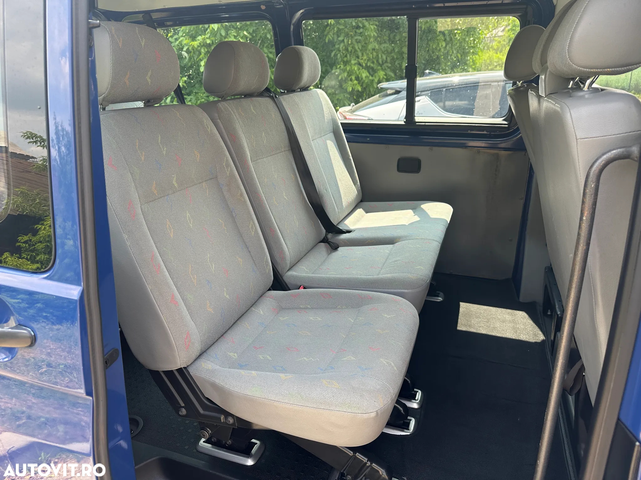 Volkswagen Transporter - 3