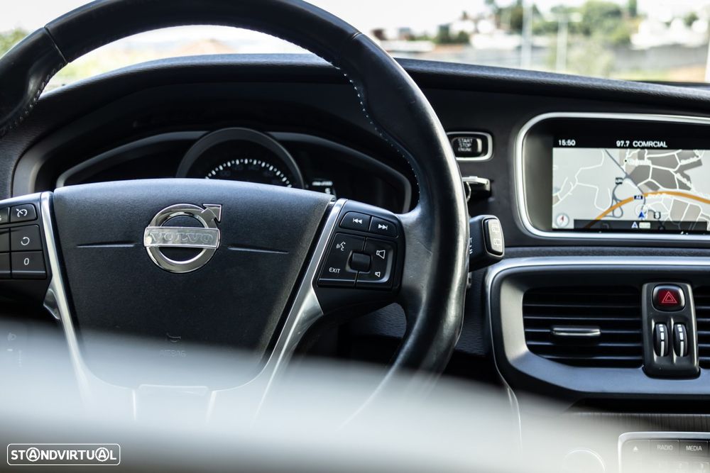 Volvo V40 1.6 D2 Momentum - 21