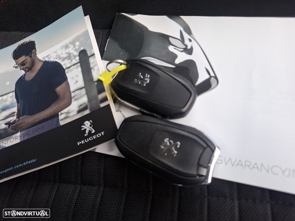 Peugeot 208 PureTech 75 Active - 58