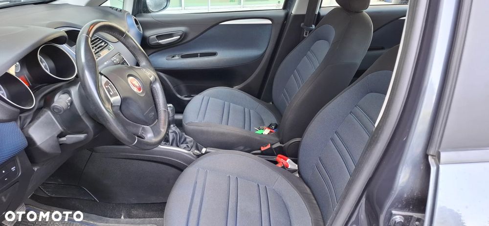 Fiat Punto Evo 1.4 8V Active Dualogic - 20