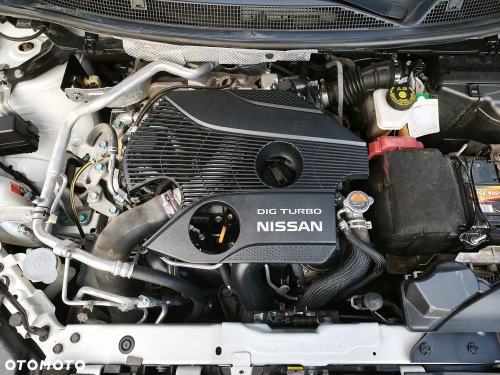 Nissan Qashqai 1.6 DIG-T N-Connecta - 23