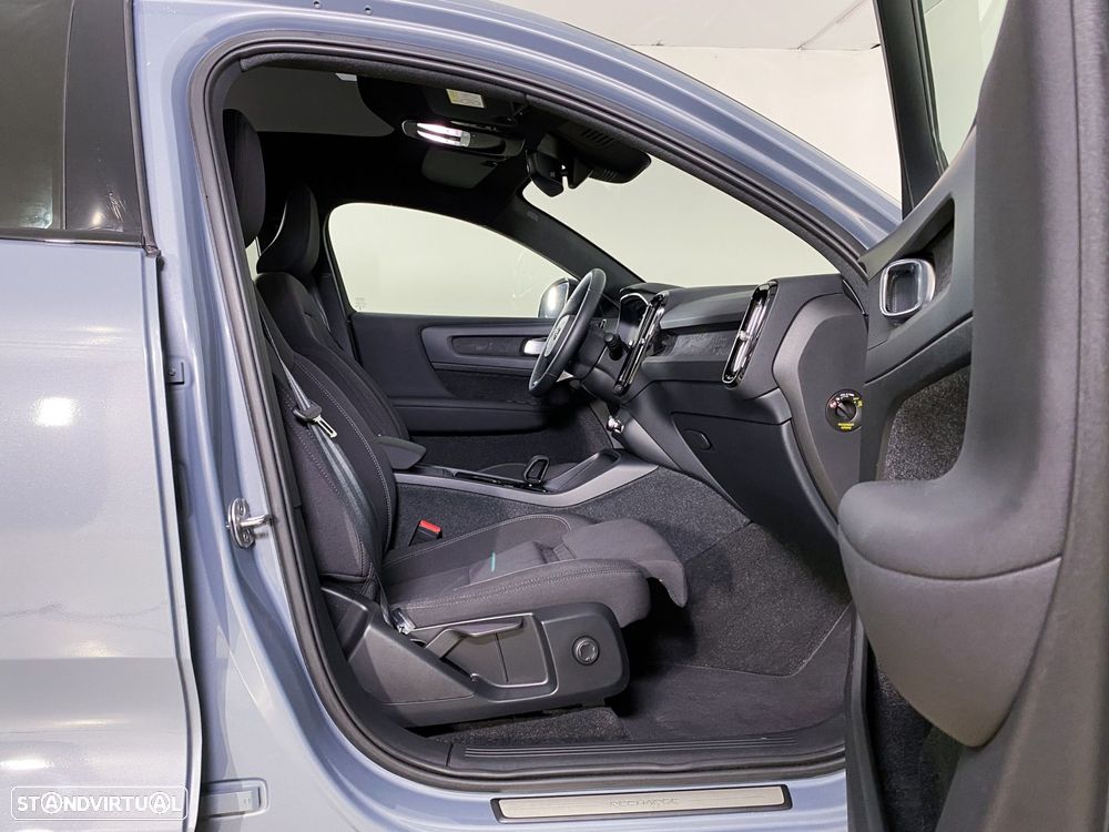 Volvo C40 Recharge Twin Plus - 16