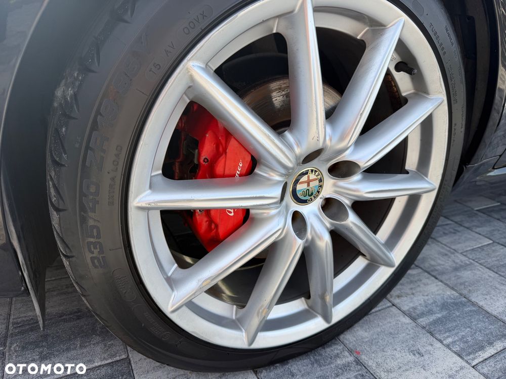 Alfa Romeo 159 1.9JTDM Distinctive - 10