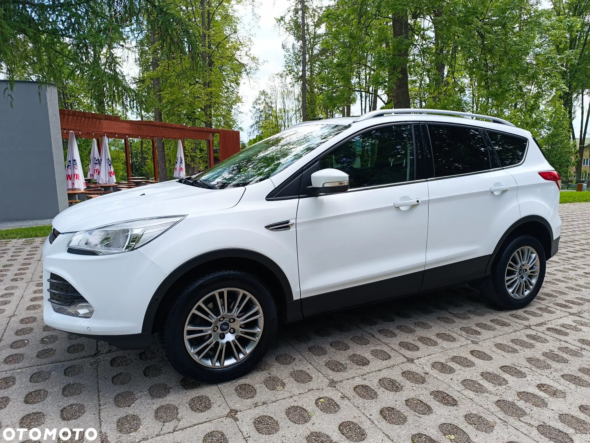 Ford Kuga 1.6 EcoBoost 2x4 Trend - 10