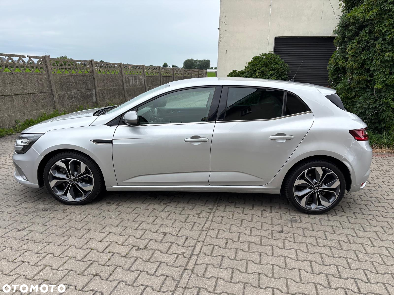 Renault Megane 1.6 TCe GT EDC - 4