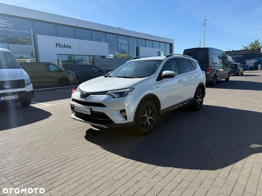 Toyota RAV4 - 1