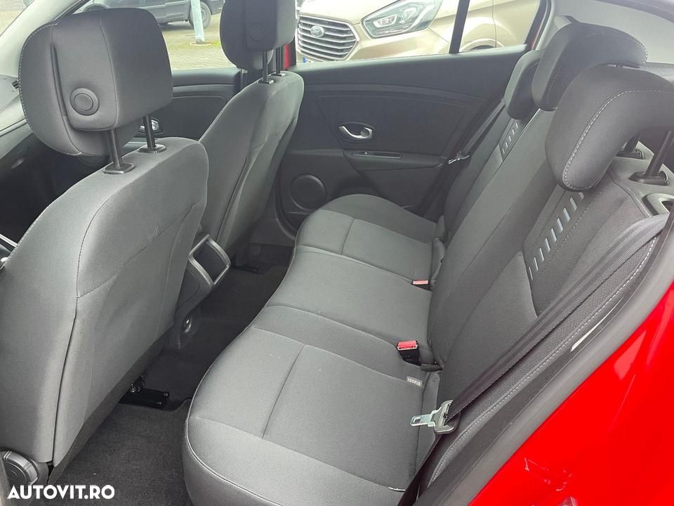 Renault Megane 1.6 16V 110 Expression - 10