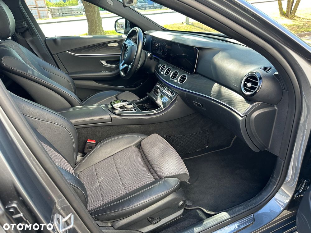 Mercedes-Benz Klasa E 220 d 9G-TRONIC Avantgarde - 10