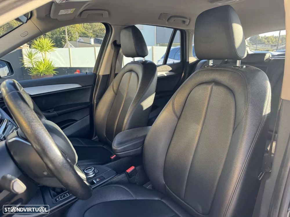 BMW X1 18 d sDrive Line Sport - 29