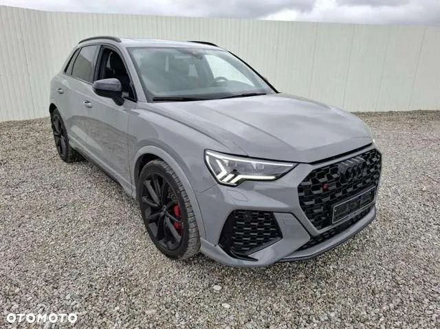 Audi RS Q3 - 2