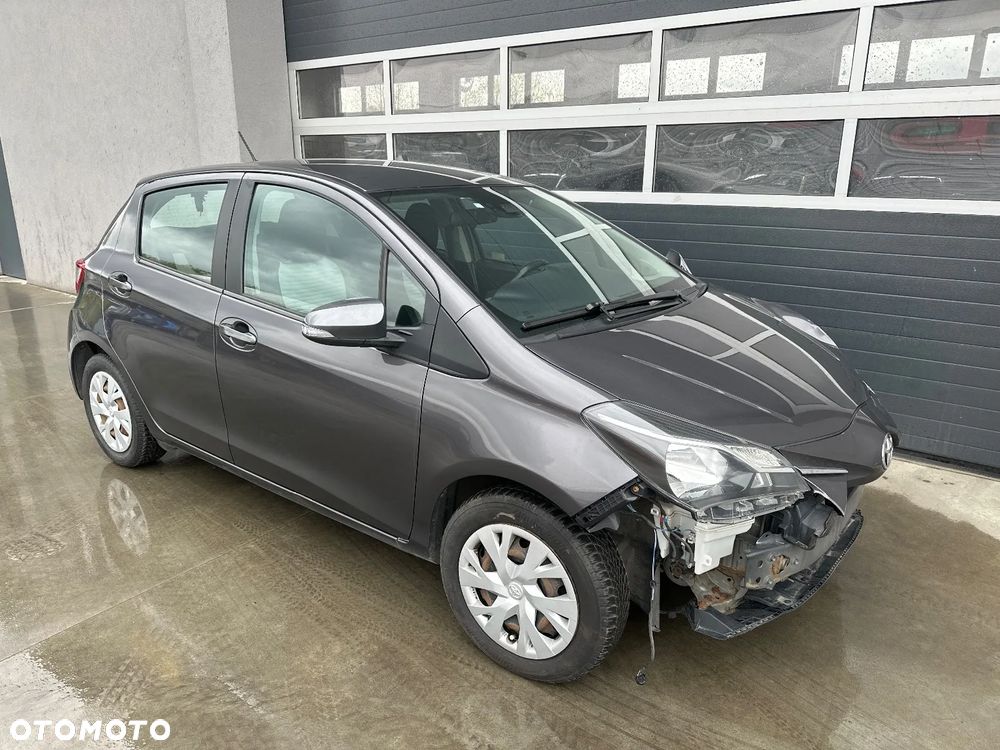 Toyota Yaris 1.5 Active - 4
