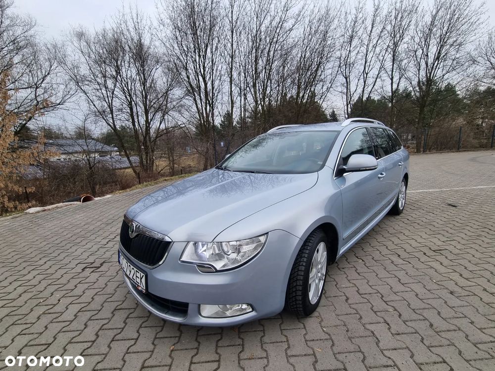 Skoda Superb 2.0 TDI Platinum - 1