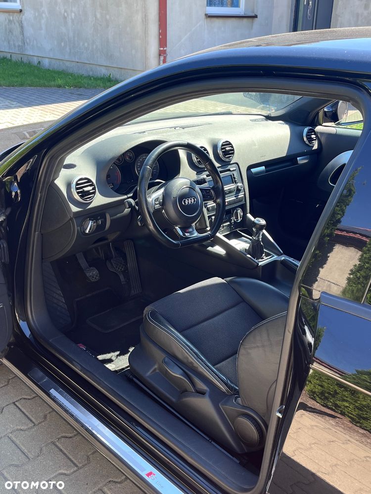 Audi A3 3-drzwiowe 1.6 TDI DPF Ambiente - 14