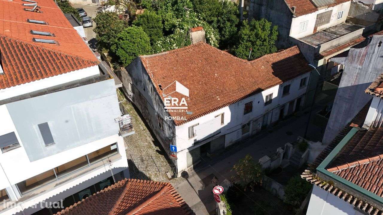 Prédio no centro de Pombal - Grande imagem: 4/24