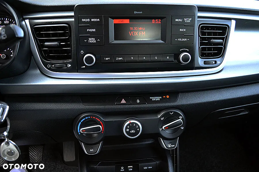 Kia Rio 1.2 Attract - 14