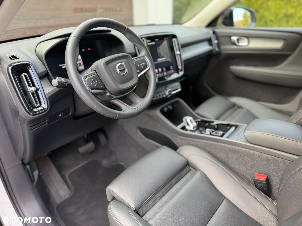 Volvo XC 40 B5 B AWD Geartronic RDesign - 10