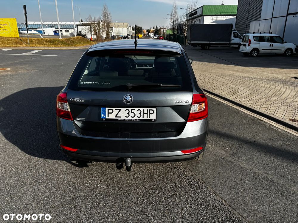Skoda RAPID 1.6 TDI DPF Ambition - 4