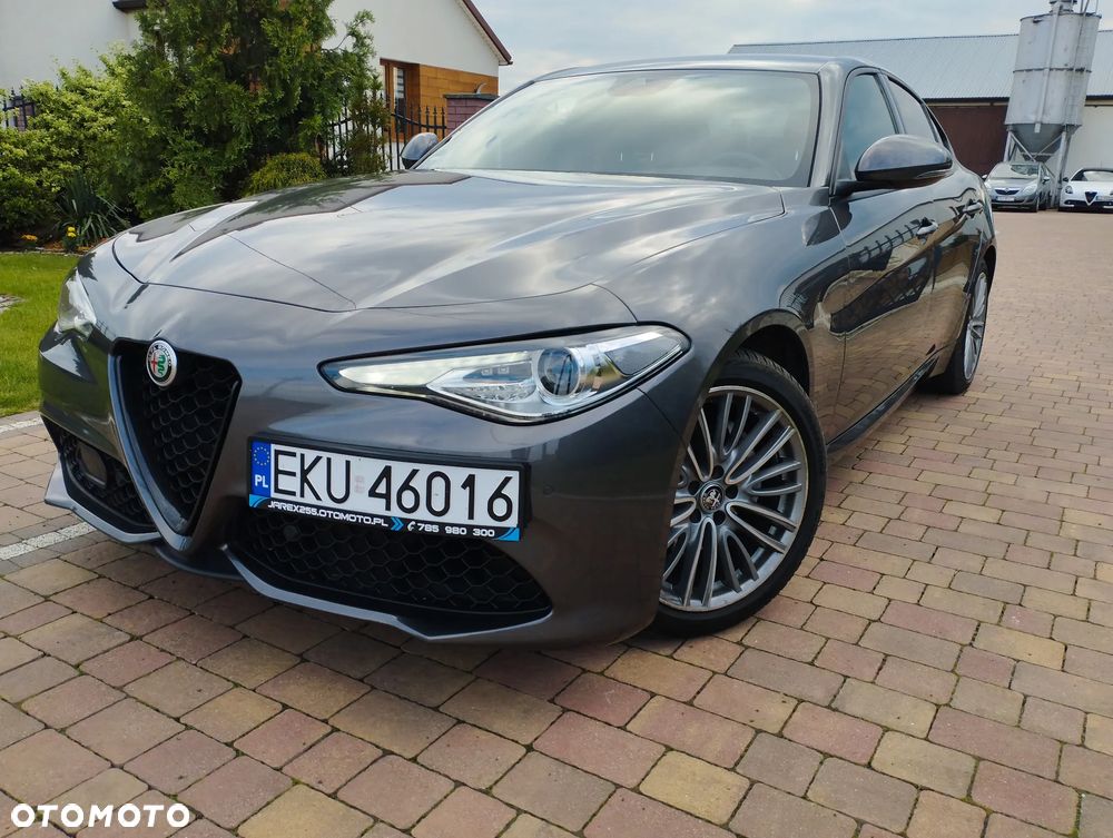 Alfa Romeo Giulia 2.0 Turbo Sprint - 2